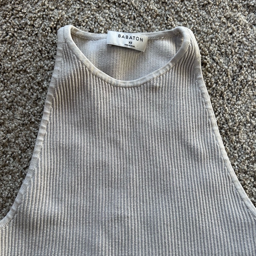 Babaton Aritzia Stefano Sculpt Knit Tank top. Halter top. Ribbed knit. Tan. XS - Picture 4 of 10